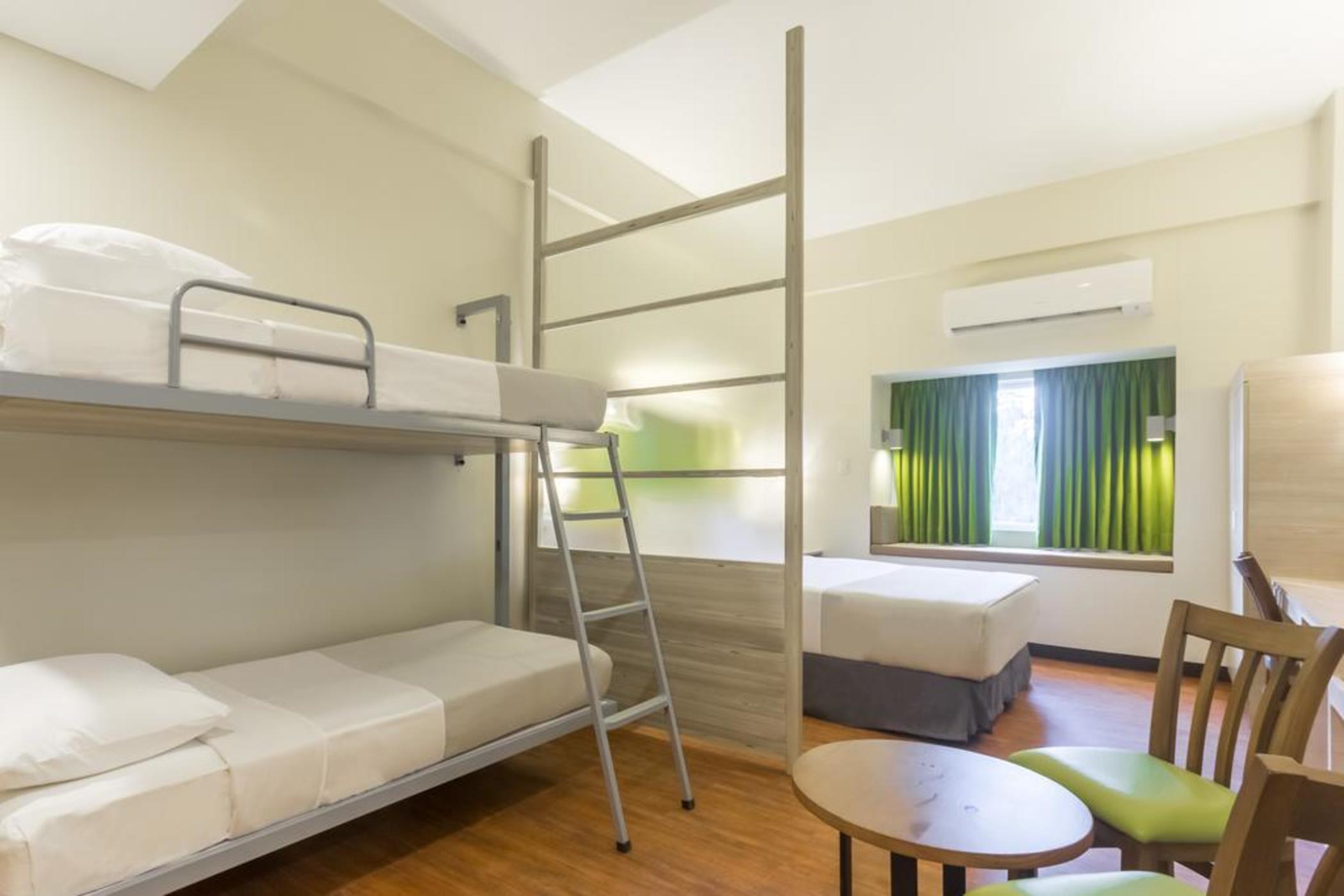 סן פרננדו Microtel Inn & Suites By Wyndham San Fernando מראה חיצוני תמונה